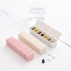 Boîte à Pilules Hebdomadaire de Voyage – Organiseur de Médicaments à 7 Compartiments (Lot de 1 ou 2)