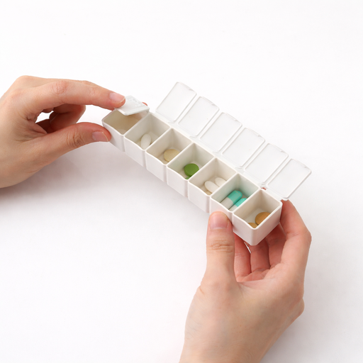 Boîte à Pilules Hebdomadaire de Voyage – Organiseur de Médicaments à 7 Compartiments (Lot de 1 ou 2)