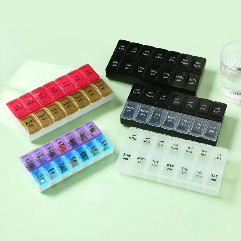 Pilulier de voyage hebdomadaire – Organisateur 7 jours (14 compartiments)